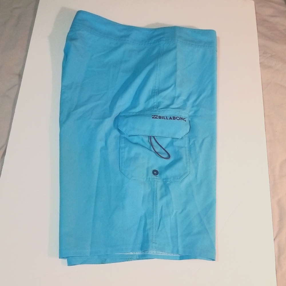 Billabong Platinum X All Day board shorts sz 32